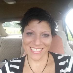 Meet your Posher, Tina